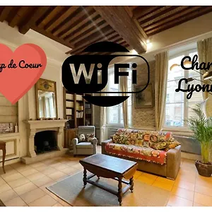 Coeur Vieux Lyon, 60 M2 Lumineux Confort Guest house