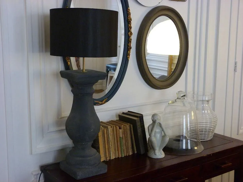Une Nuit Au Second Chambre D Hotes Lyon Bed & Breakfast