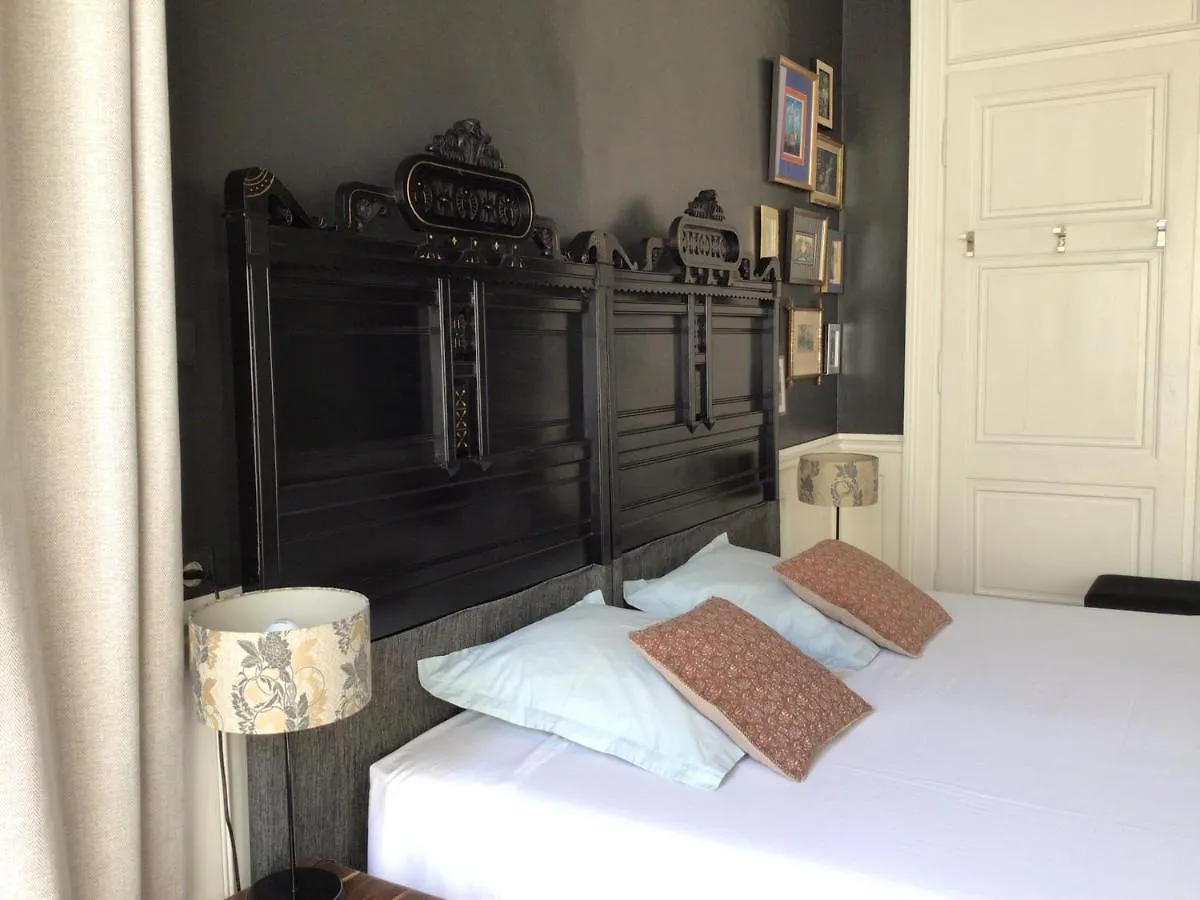 Bed & Breakfast Une Nuit Au Second Chambre D Hotes Bed and Breakfast Lione Francia