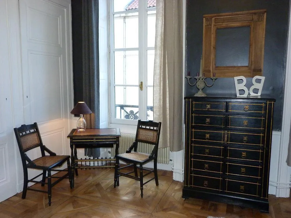 Bed & Breakfast Une Nuit Au Second Chambre D Hotes Bed and Breakfast Lyon Frankrig